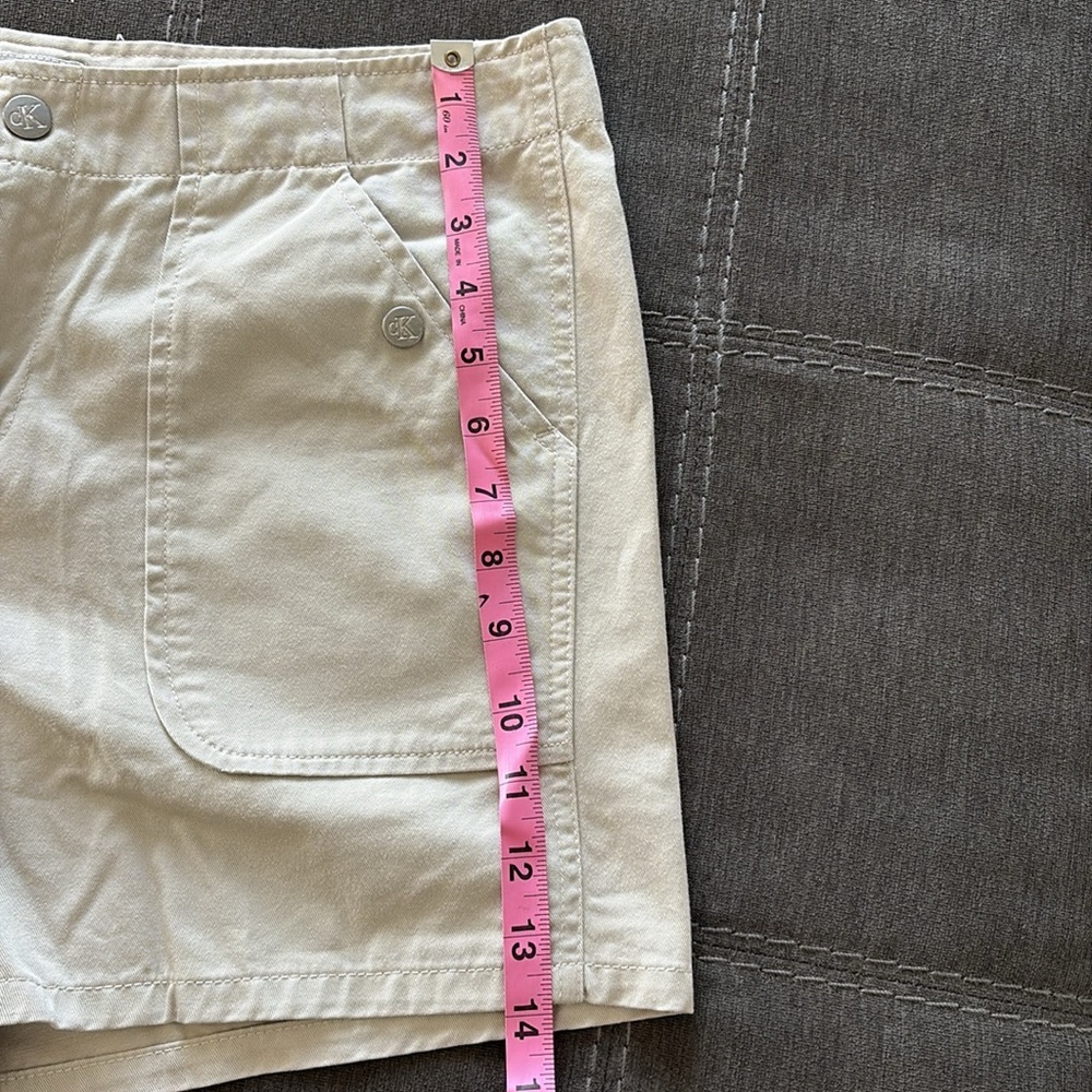 Beige Calvin Klein Jeans women’s shorts - Picture 7 of 8